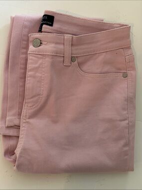 Talbots simply flattering Pink Straight-Leg jeggings crop jeans size 8
